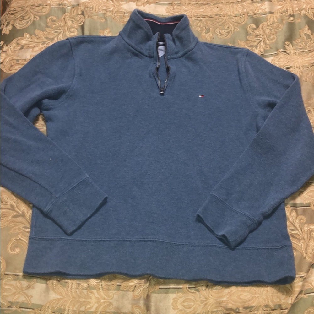 ♥️HP♥️Tommy Hilfiger quarter zip sweater